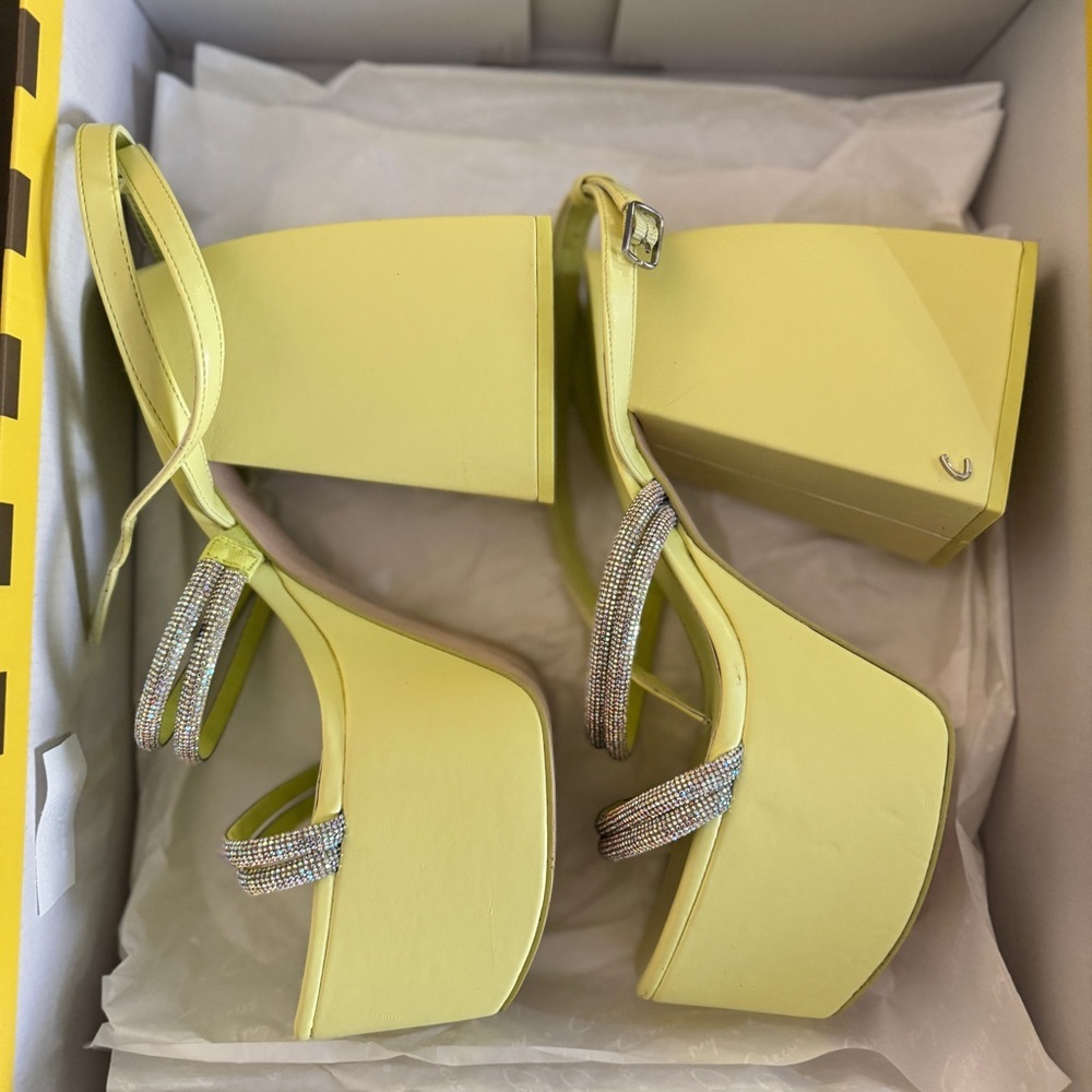 Circus by Sam Edelman Lime Green Platform Sandals with Rhinestone Straps - Picture 9 of 11